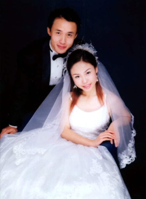 ���Ӻ����